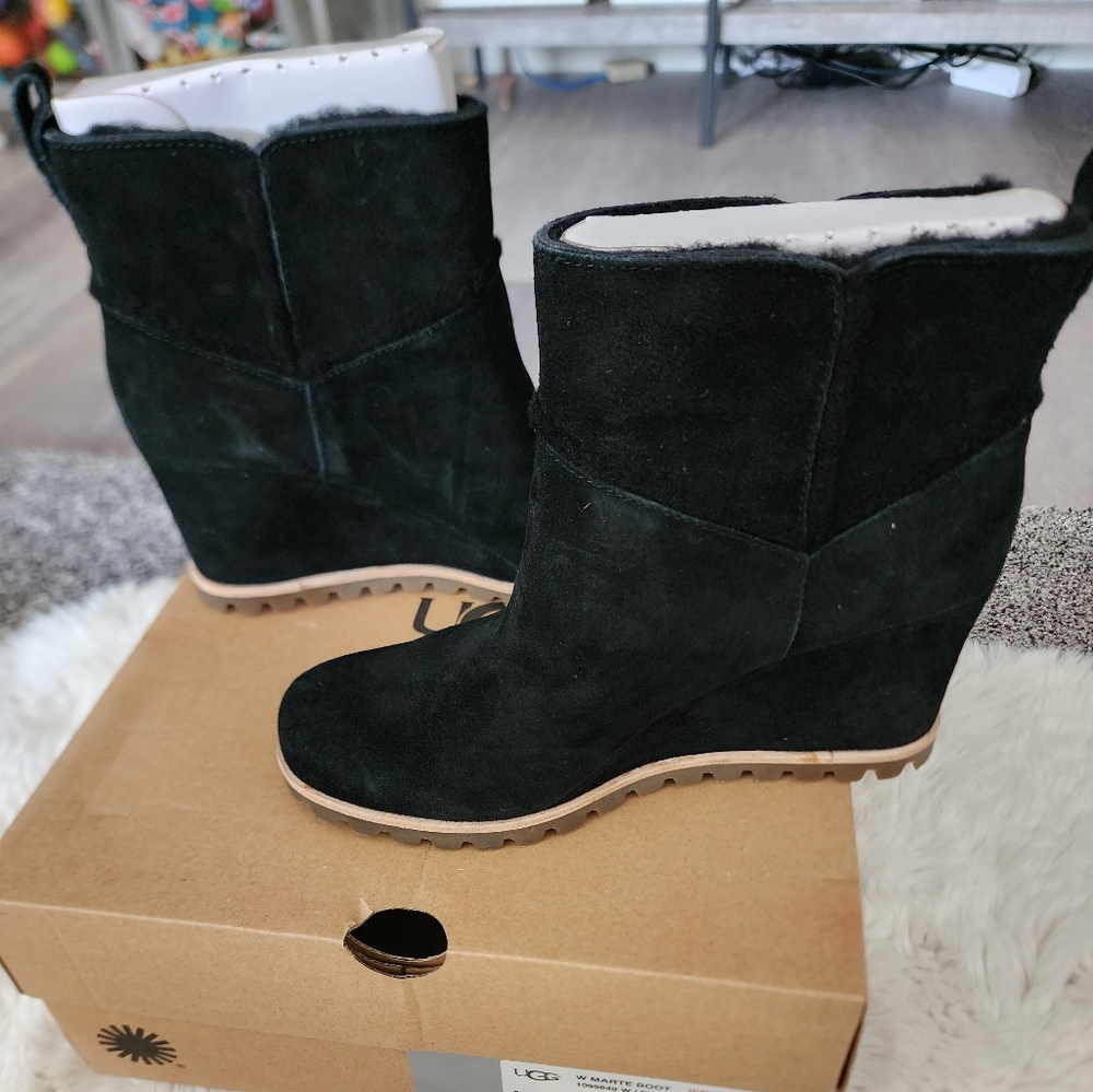 Ugg Ankle boots